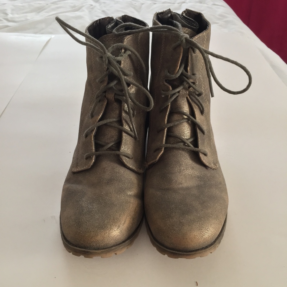 short gold combat boots